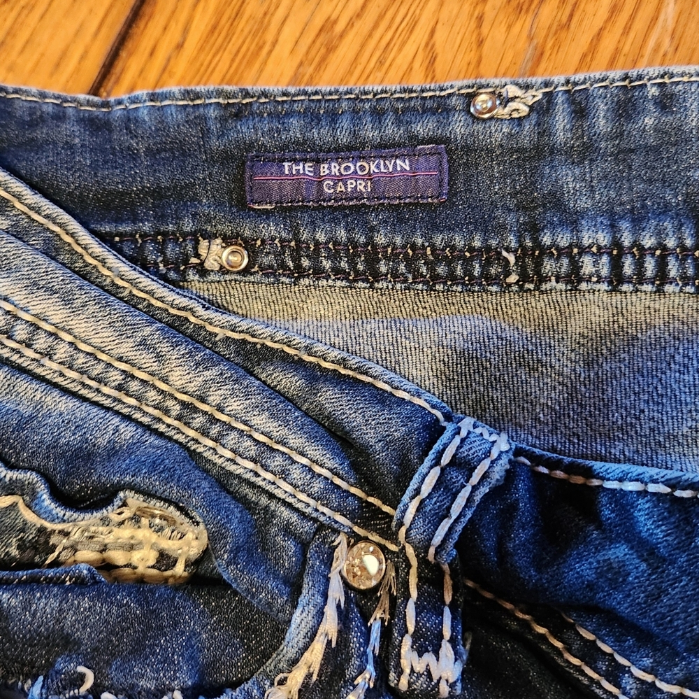 Vigoss Capri